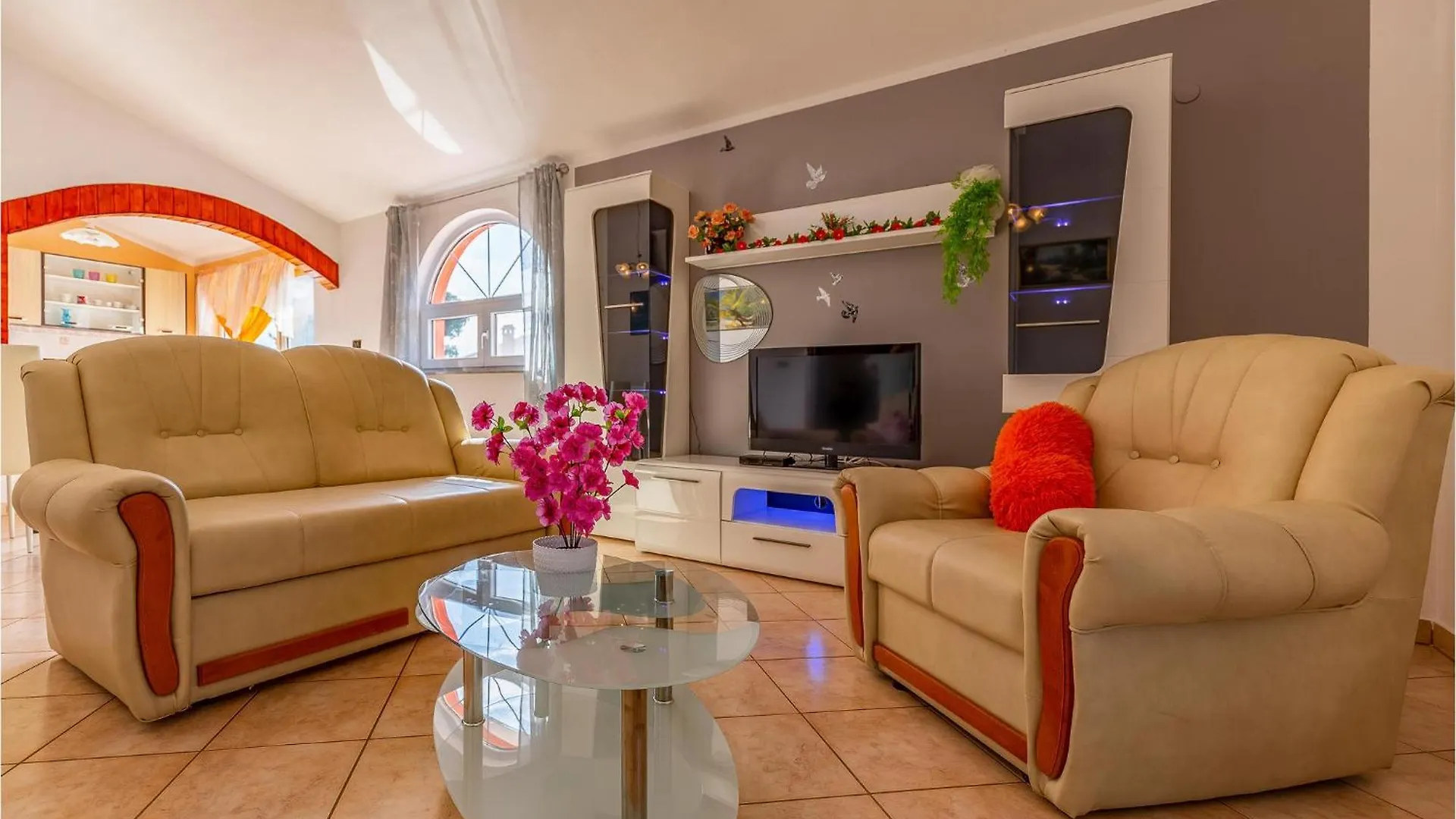 度假居 Lovely Home In Sisan With Kitchen 克罗地亚